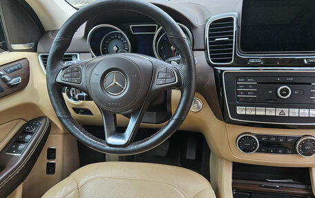 Mercedes-Benz GLS, 2018 год, 3 900 000 рублей, 12 фотография