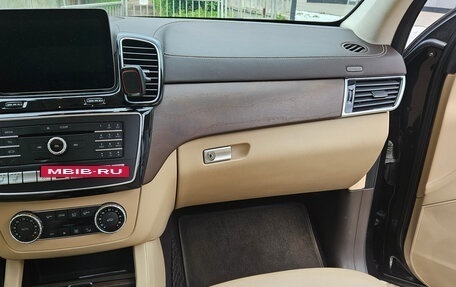 Mercedes-Benz GLS, 2018 год, 3 900 000 рублей, 13 фотография