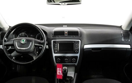 Skoda Octavia, 2012 год, 499 000 рублей, 10 фотография