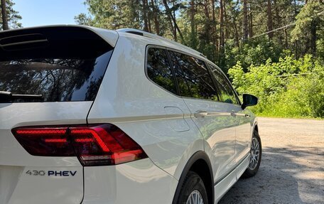 Volkswagen Tiguan II, 2020 год, 3 550 000 рублей, 6 фотография