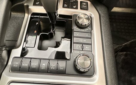 Toyota Land Cruiser 200, 2016 год, 8 000 000 рублей, 8 фотография