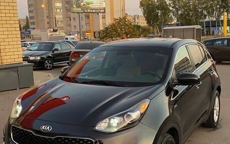 KIA Sportage IV рестайлинг, 2017 год, 2 100 000 рублей, 2 фотография