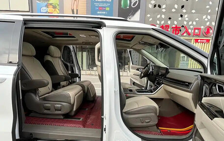 KIA Carnival, 2022 год, 3 353 116 рублей, 17 фотография