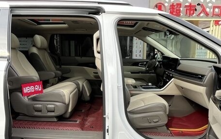 KIA Carnival, 2022 год, 3 353 116 рублей, 18 фотография