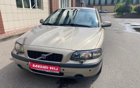 Volvo S60 III, 2001 год, 695 000 рублей, 1 фотография