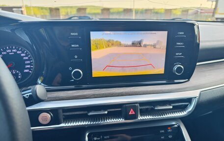 KIA K5, 2021 год, 1 550 000 рублей, 15 фотография