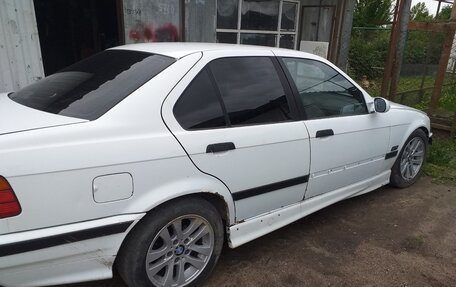 BMW 3 серия, 1993 год, 140 000 рублей, 6 фотография