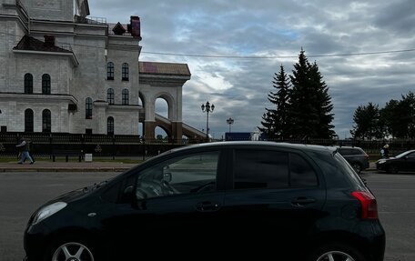 Toyota Yaris III рестайлинг, 2006 год, 495 000 рублей, 8 фотография