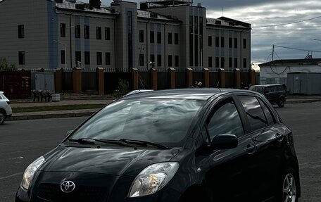 Toyota Yaris III рестайлинг, 2006 год, 495 000 рублей, 9 фотография