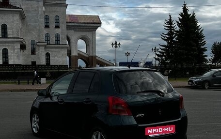 Toyota Yaris III рестайлинг, 2006 год, 495 000 рублей, 7 фотография