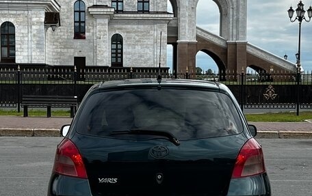 Toyota Yaris III рестайлинг, 2006 год, 495 000 рублей, 6 фотография