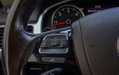 Volkswagen Touareg III, 2010 год, 2 300 000 рублей, 16 фотография