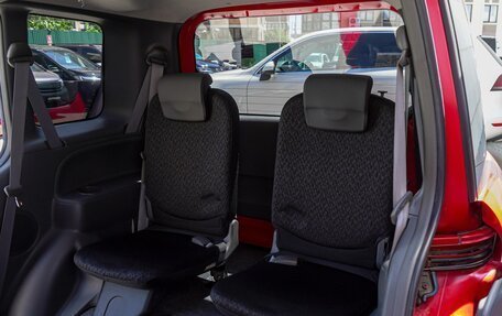 Toyota Sienta I, 2015 год, 1 260 000 рублей, 9 фотография