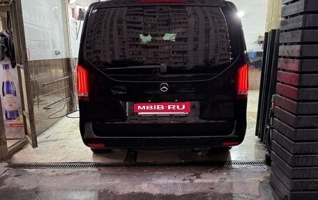 Mercedes-Benz V-Класс, 2019 год, 6 300 000 рублей, 11 фотография