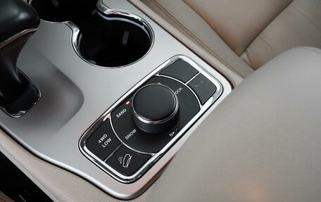 Jeep Grand Cherokee, 2014 год, 2 590 000 рублей, 20 фотография
