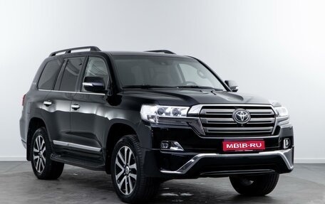 Toyota Land Cruiser 200, 2016 год, 5 990 000 рублей, 1 фотография