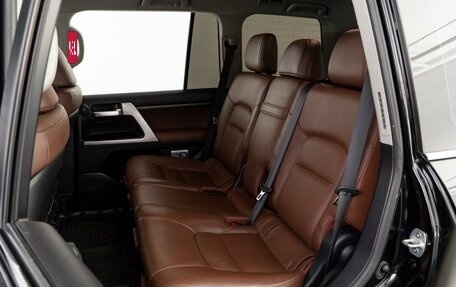 Toyota Land Cruiser 200, 2016 год, 5 990 000 рублей, 9 фотография