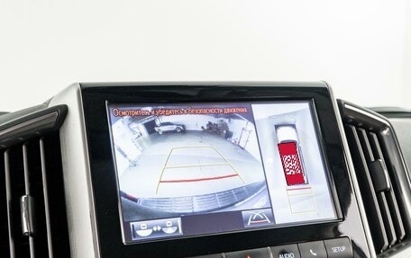 Toyota Land Cruiser 200, 2016 год, 5 990 000 рублей, 13 фотография