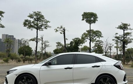 Honda Civic IX, 2021 год, 1 680 000 рублей, 2 фотография