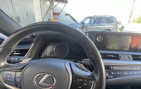 Lexus ES VII, 2018 год, 4 370 000 рублей, 2 фотография