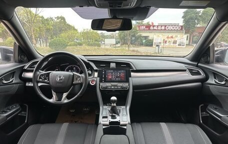 Honda Civic IX, 2021 год, 1 680 000 рублей, 10 фотография
