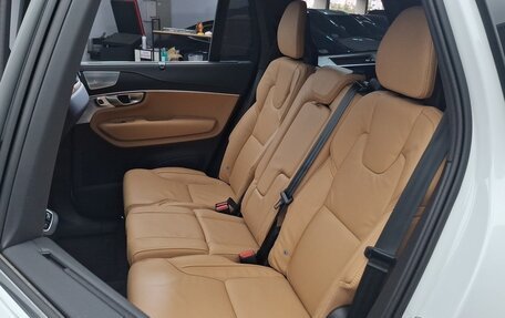 Volvo XC90 II рестайлинг, 2024 год, 8 150 000 рублей, 11 фотография