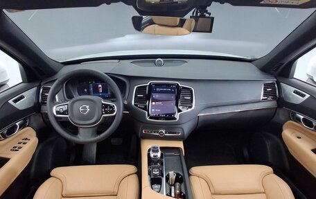 Volvo XC90 II рестайлинг, 2024 год, 8 150 000 рублей, 5 фотография