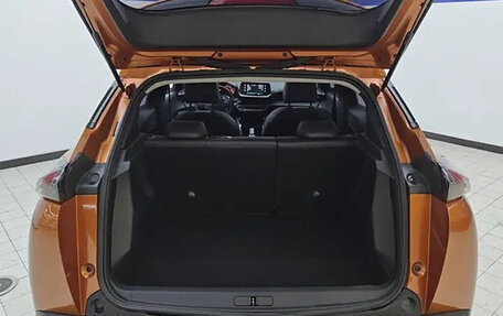 Peugeot 2008 II, 2022 год, 1 470 000 рублей, 6 фотография