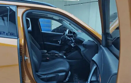 Peugeot 2008 II, 2022 год, 1 470 000 рублей, 15 фотография