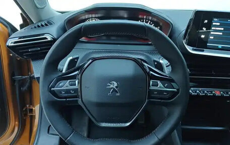 Peugeot 2008 II, 2022 год, 1 470 000 рублей, 11 фотография