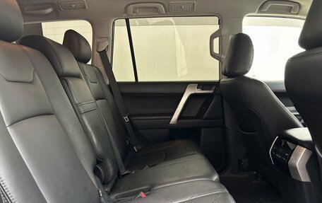 Toyota Land Cruiser Prado 150 рестайлинг 2, 2018 год, 3 649 000 рублей, 13 фотография