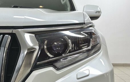 Toyota Land Cruiser Prado 150 рестайлинг 2, 2018 год, 3 649 000 рублей, 8 фотография