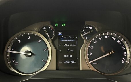 Toyota Land Cruiser Prado 150 рестайлинг 2, 2018 год, 3 649 000 рублей, 18 фотография