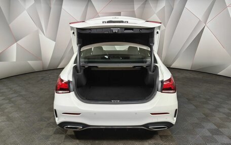 Mercedes-Benz A-Класс, 2021 год, 3 040 000 рублей, 20 фотография