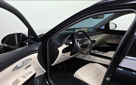 Genesis GV70, 2021 год, 3 180 010 рублей, 10 фотография