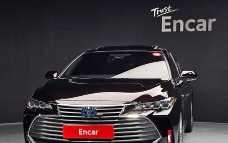 Toyota Avalon, 2021 год, 2 265 000 рублей, 3 фотография
