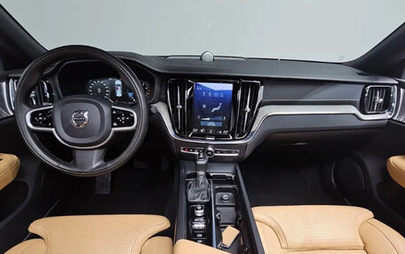 Volvo S60 III, 2020 год, 2 165 000 рублей, 5 фотография