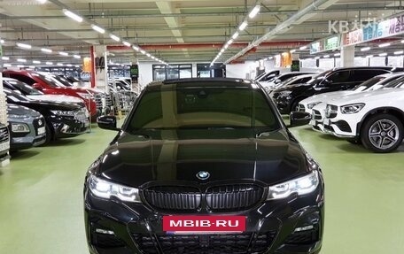 BMW 3 серия, 2022 год, 3 630 000 рублей, 2 фотография
