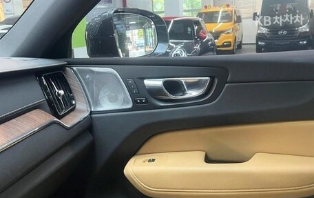 Volvo XC60 II, 2022 год, 4 410 000 рублей, 14 фотография