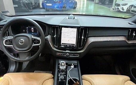 Volvo XC60 II, 2022 год, 4 410 000 рублей, 6 фотография