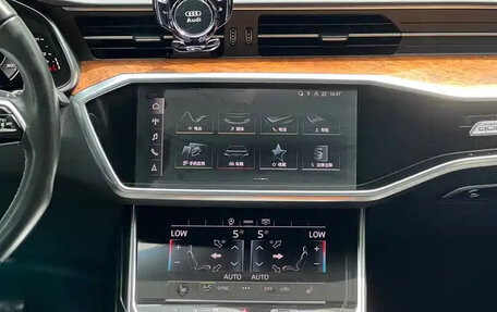 Audi A6, 2022 год, 3 855 690 рублей, 13 фотография