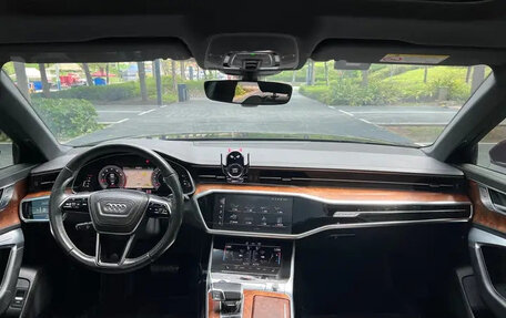 Audi A6, 2022 год, 3 855 690 рублей, 10 фотография