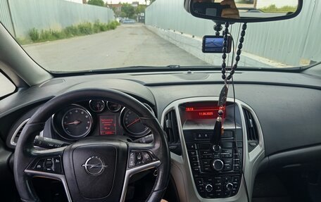 Opel Astra J, 2012 год, 590 000 рублей, 2 фотография