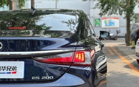 Lexus ES VII, 2021 год, 2 900 000 рублей, 9 фотография