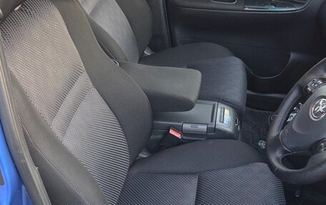Toyota Corolla Spacio II, 2002 год, 1 000 000 рублей, 6 фотография