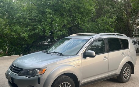 Mitsubishi Outlander III рестайлинг 3, 2006 год, 1 250 000 рублей, 2 фотография