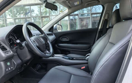 Honda Vezel, 2021 год, 1 399 000 рублей, 4 фотография