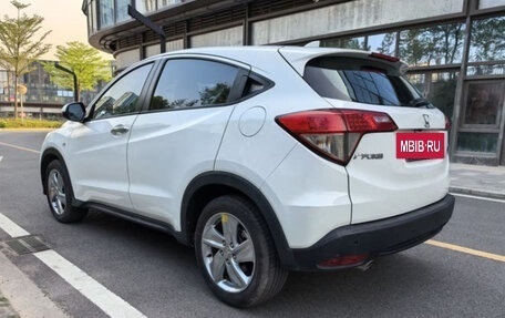 Honda Vezel, 2021 год, 1 399 000 рублей, 8 фотография