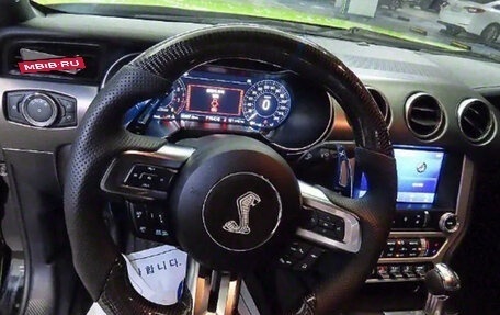 Ford Mustang VI рестайлинг, 2021 год, 3 599 000 рублей, 6 фотография