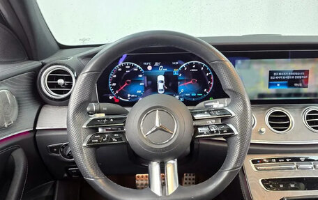 Mercedes-Benz E-Класс, 2022 год, 3 600 010 рублей, 13 фотография